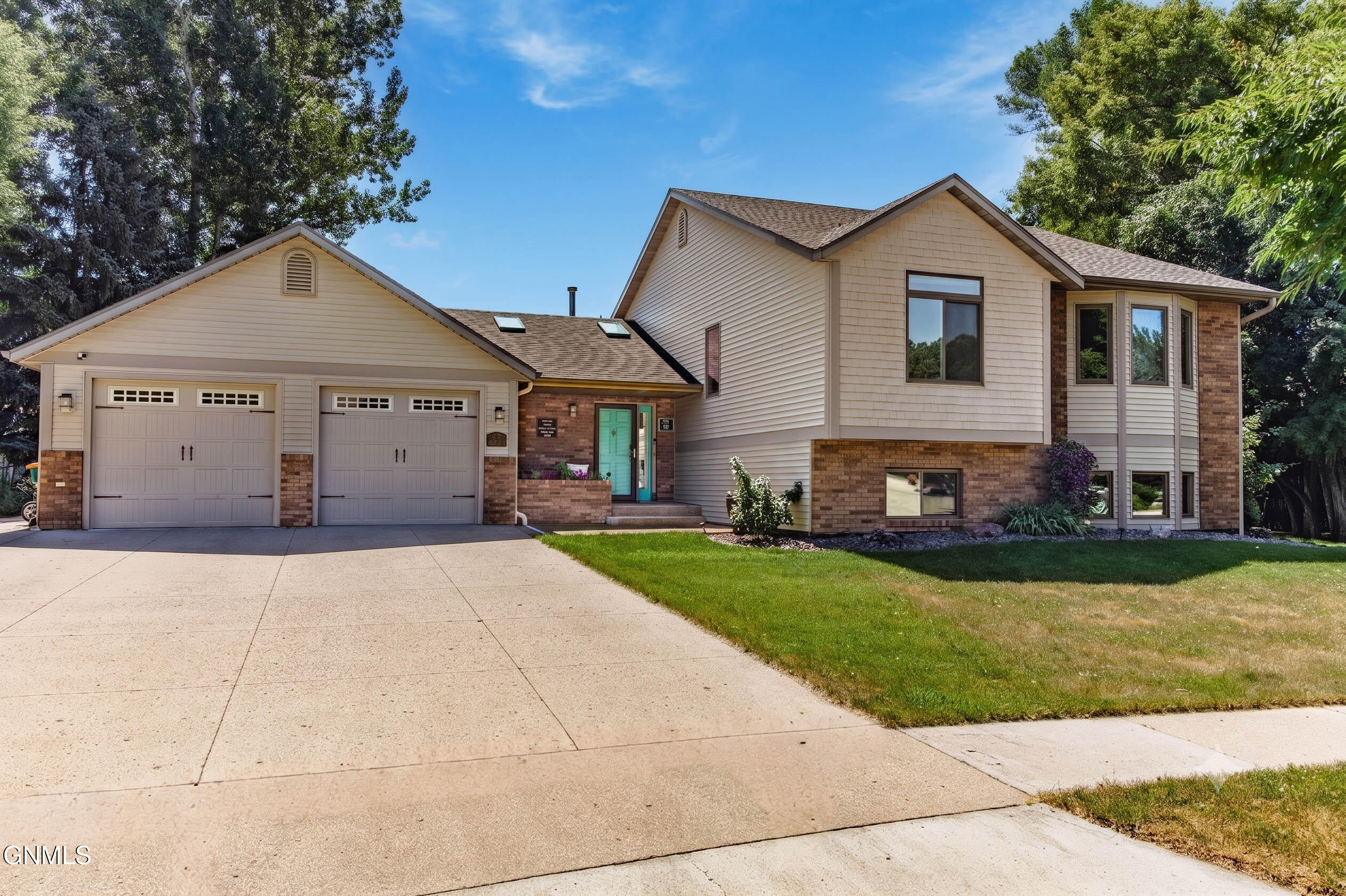 Photo 1 of 102 — 757 Augsburg Avenue, Bismarck, ND 58504