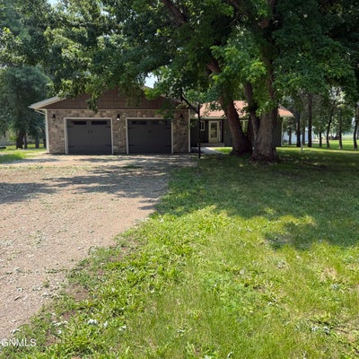 8700 ISLAND RD, BISMARCK, ND 58503 - Image 4e65fdf414bf686b63210065751eda74/868422562