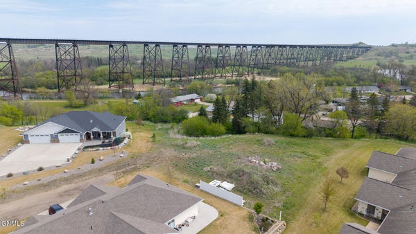 554 LEGACY LN, VALLEY CITY, ND 58072 - Image 7a8f1be83dcae7b80aeacab8581fd0b4/396762074