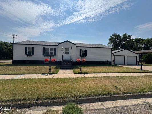 201 4TH ST NW, BEULAH, ND 58523 - Image 7f2f84366f734df8da5082545fb8f2c3/132654814
