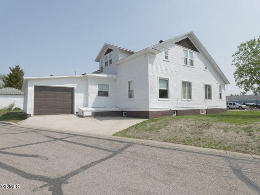 100 NW 1ST ST, LINTON, ND 58552 - Image 8c67e69f736556fafdf5ea38f1d115e3/25083094