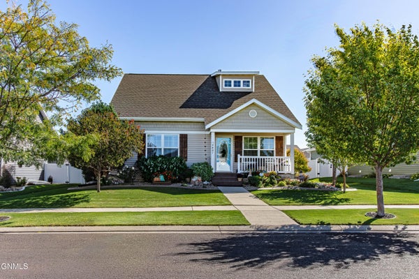 4807 SOURIS ST, BISMARCK, ND 58503 - Image 95fba313cbcb790de7b7b7366d1b50b3/8364443