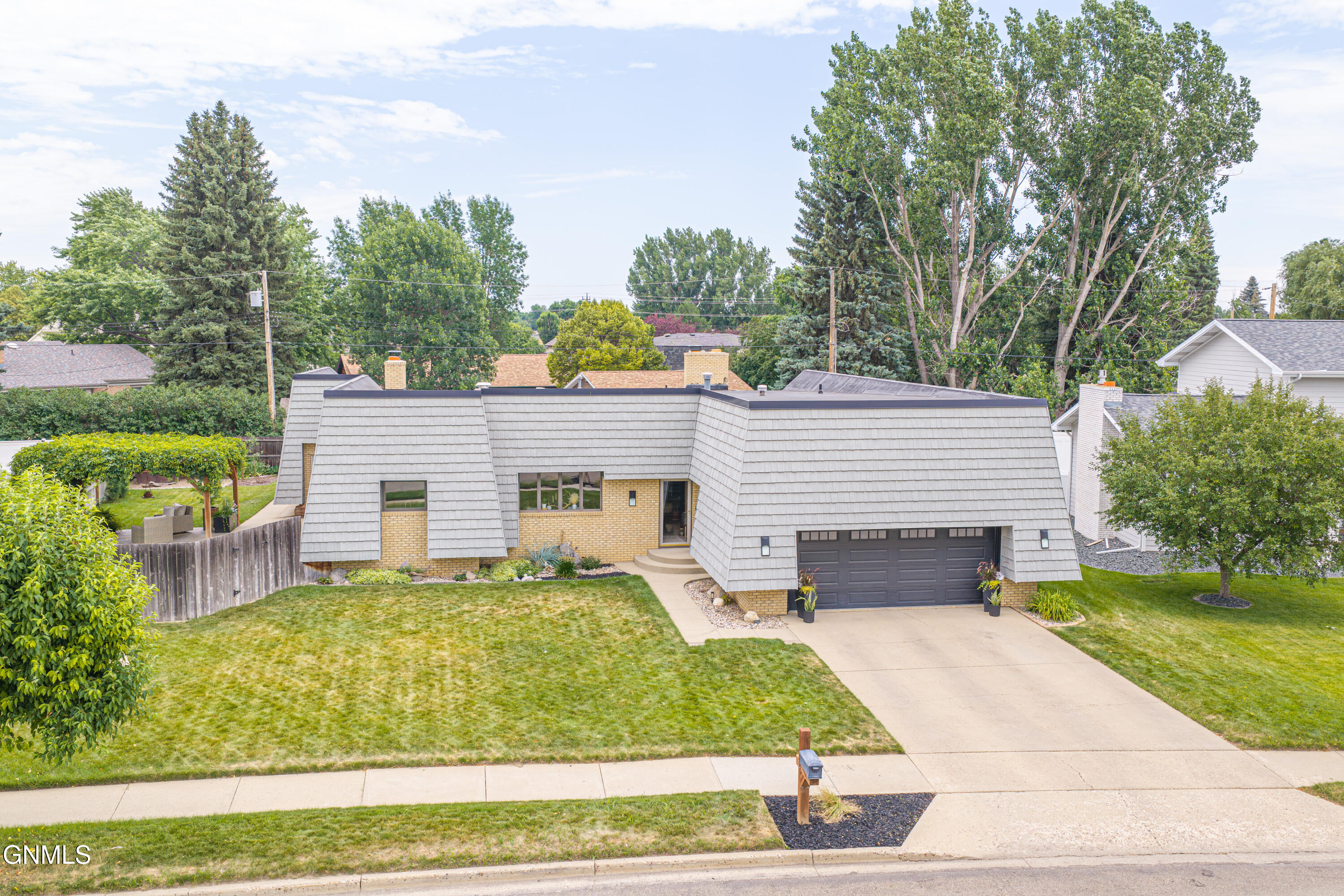 Photo 1 of 69 — 1613 E Hillcourt, Williston, ND 58801