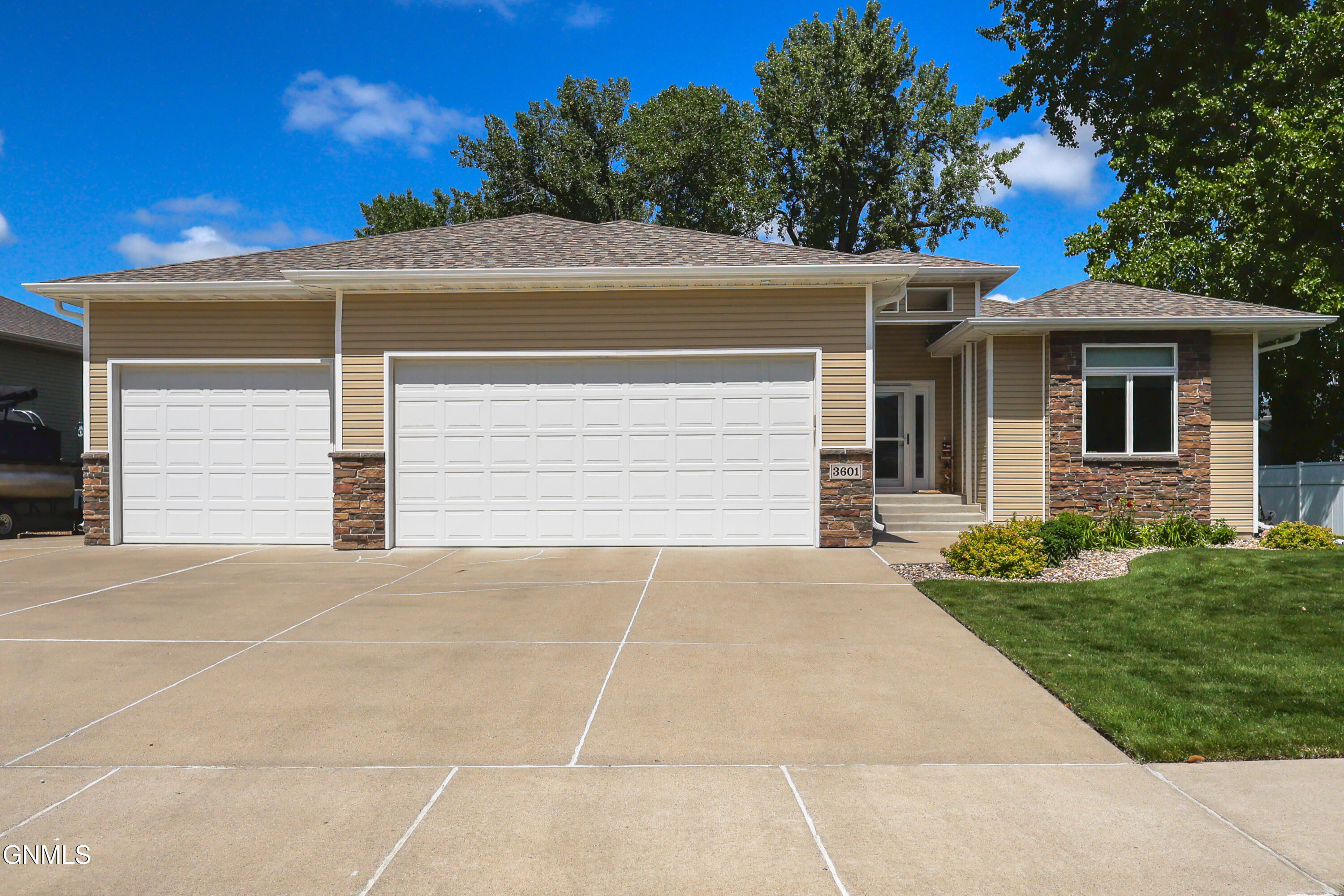 Photo 1 of 63 — 3601 Bay Shore Bend SE, Mandan, ND 58554