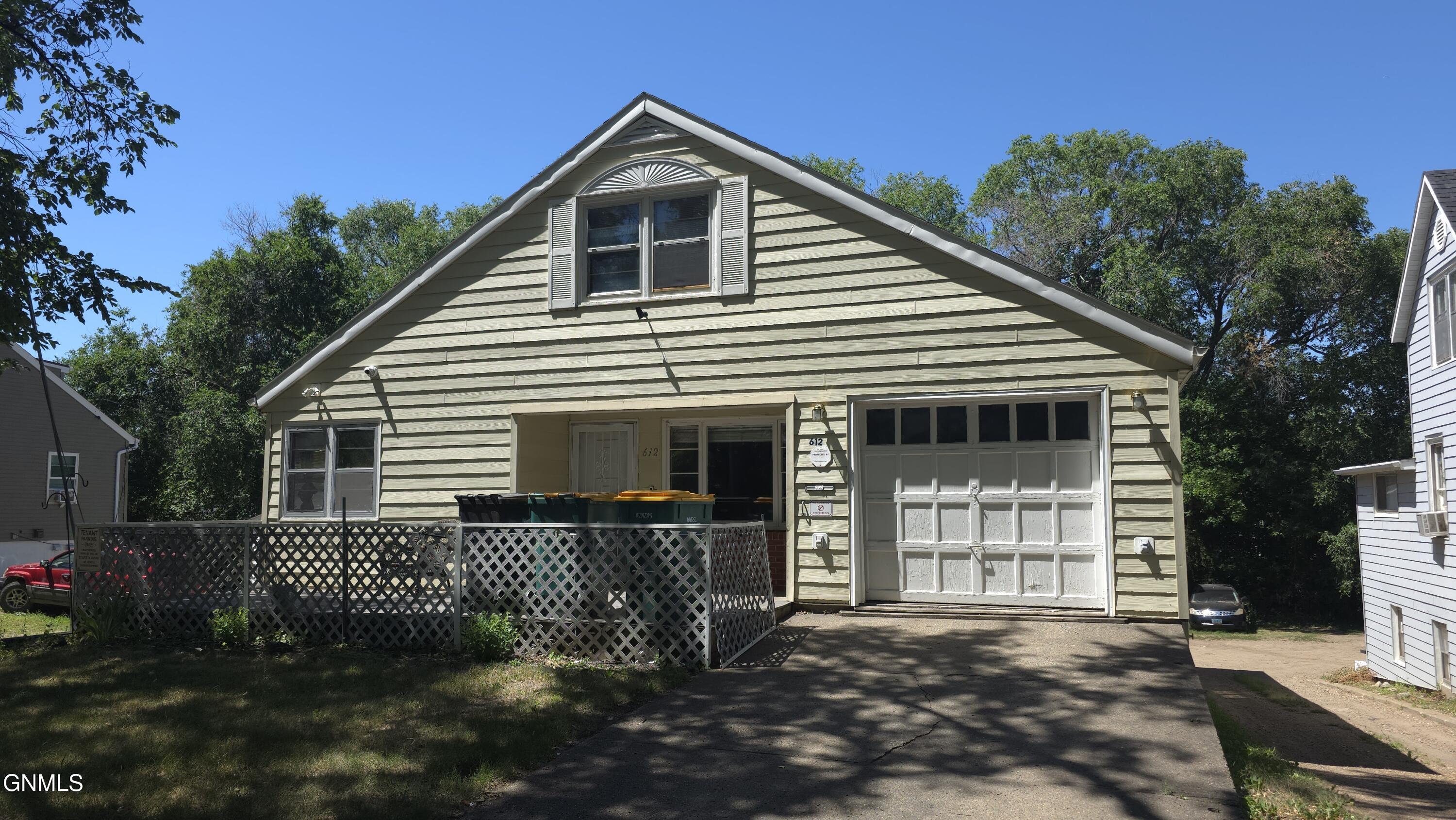 Photo 1 of 45 — 612 19th Street N, Bismarck, ND 58501