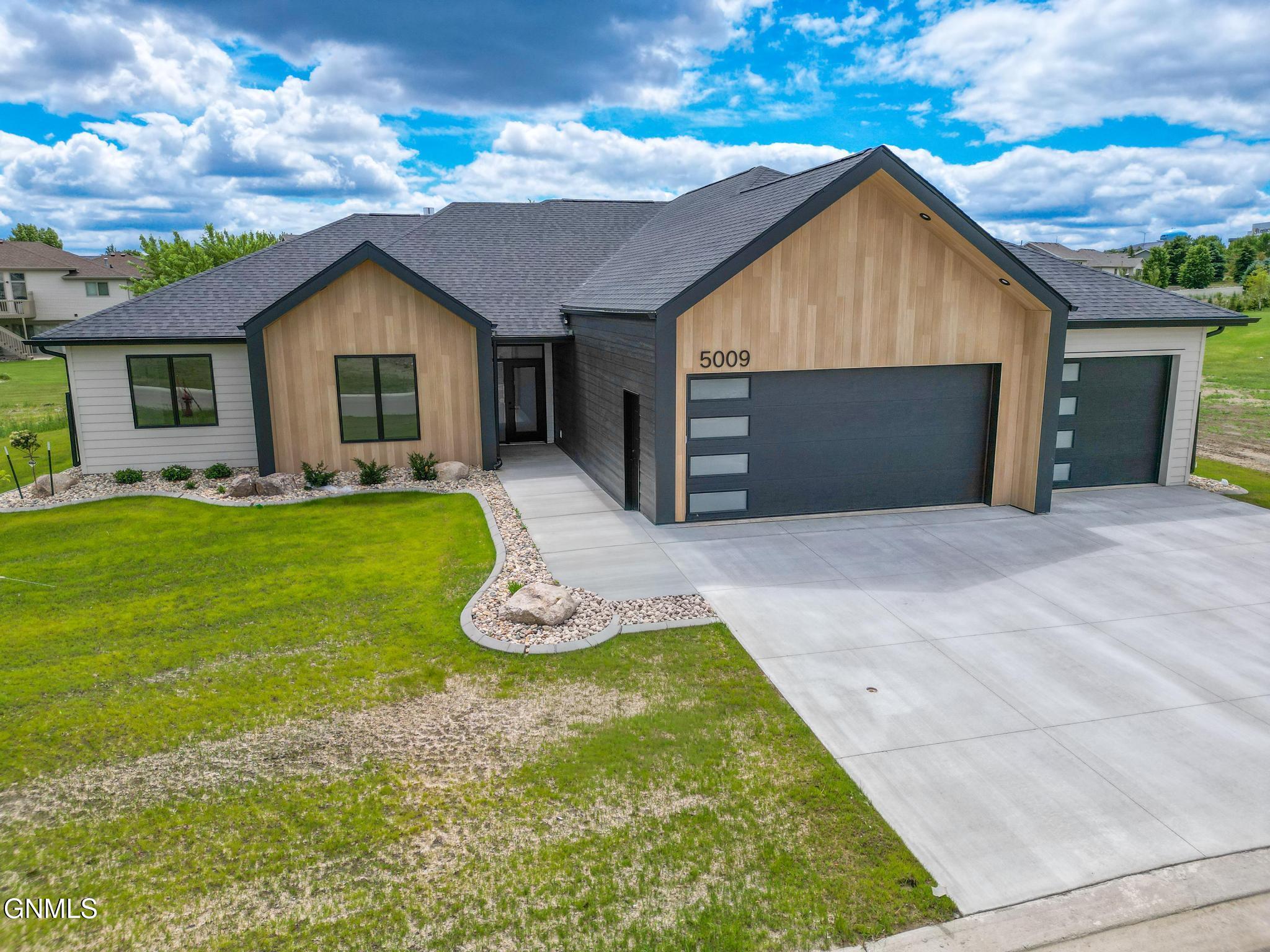 Photo 1 of 57 — 5009 Helsinki Lane, Bismarck, ND 58503