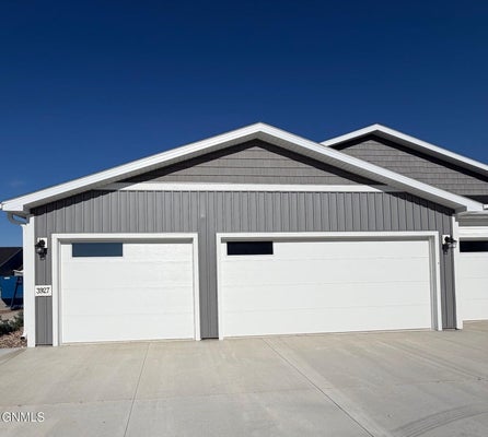 ADDRESS PRIVATE, MANDAN, ND  - Image fcb59f5409f6e7aa426a5b20fd3e83d1/1161130321