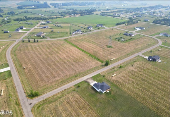 11513 APPLE VIEW LN, MENOKEN, ND 58558 - Image ffa07b31be7d9299d2d82f2d767973e1/4242443478