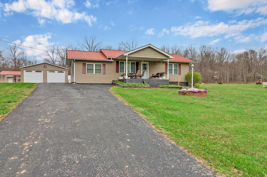 925 Unity Church Road