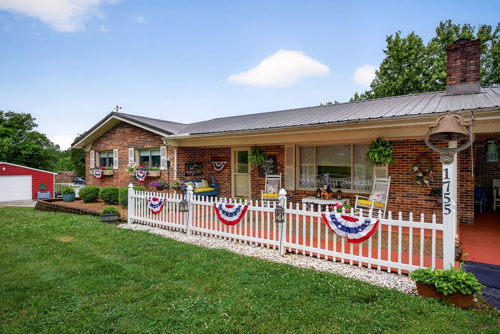 1755 Burgess Falls Rd.