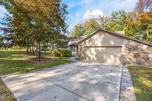 116 ROLLING GREEN DR, CROSSVILLE, TN 38558 - Image 0655e9bdc2cfdaffb0b2fc9d399c3362/3539280426