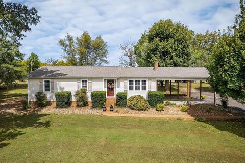 293 Airport Drive Mcminnville TN 37110