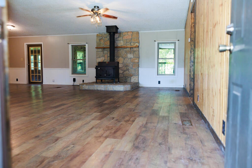 2290 Hilham Hwy - Photo 3