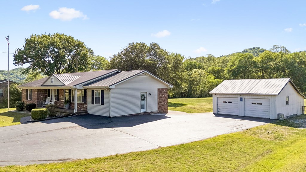 243 Pleasant Shade Hwy