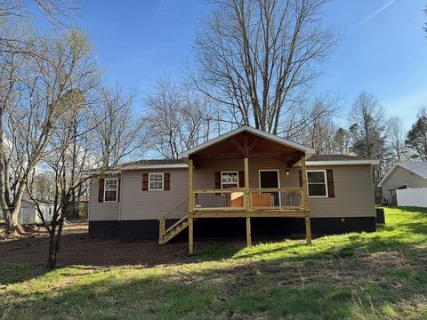 2506 Rugby Pike Jamestown TN 38556