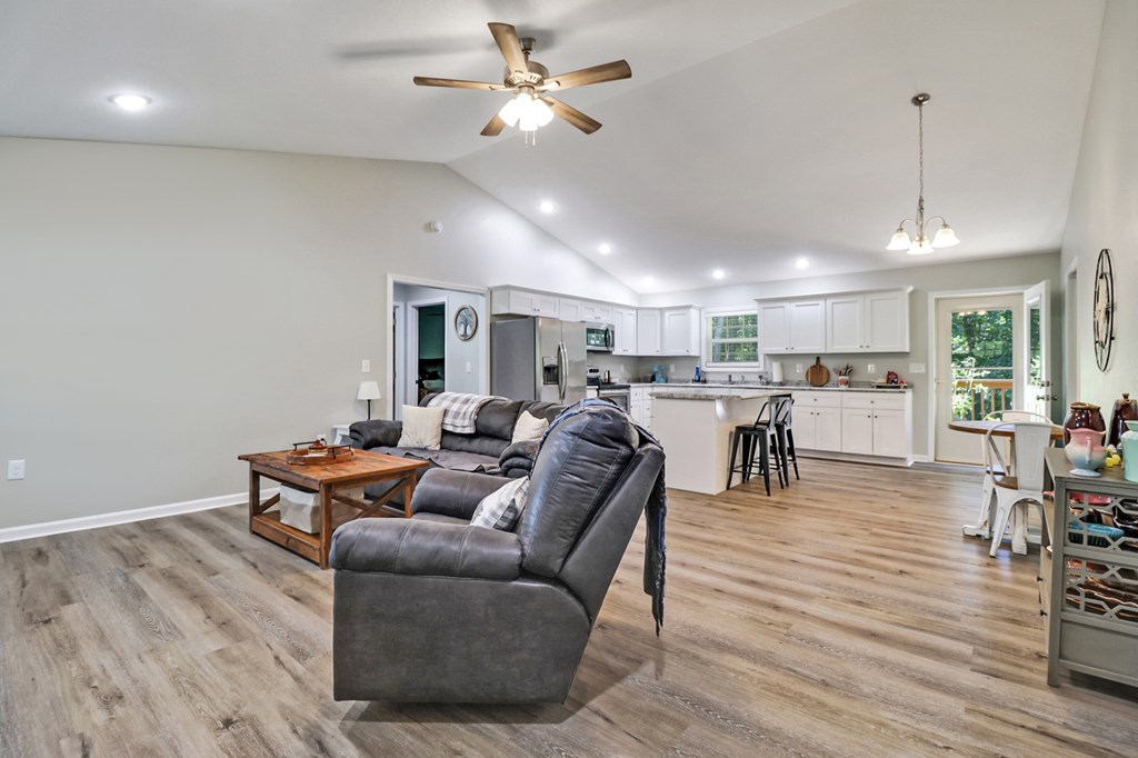 2296 Memory Garden Rd