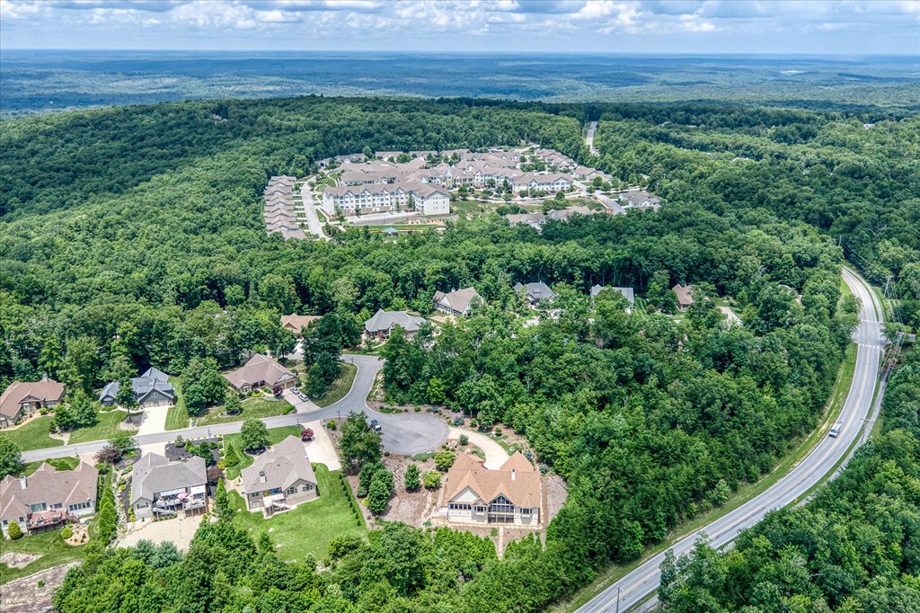 Crossville, Tennessee, 38558, United States, 4 Bedrooms Bedrooms, ,4 BathroomsBathrooms,Residential,Active,2017458