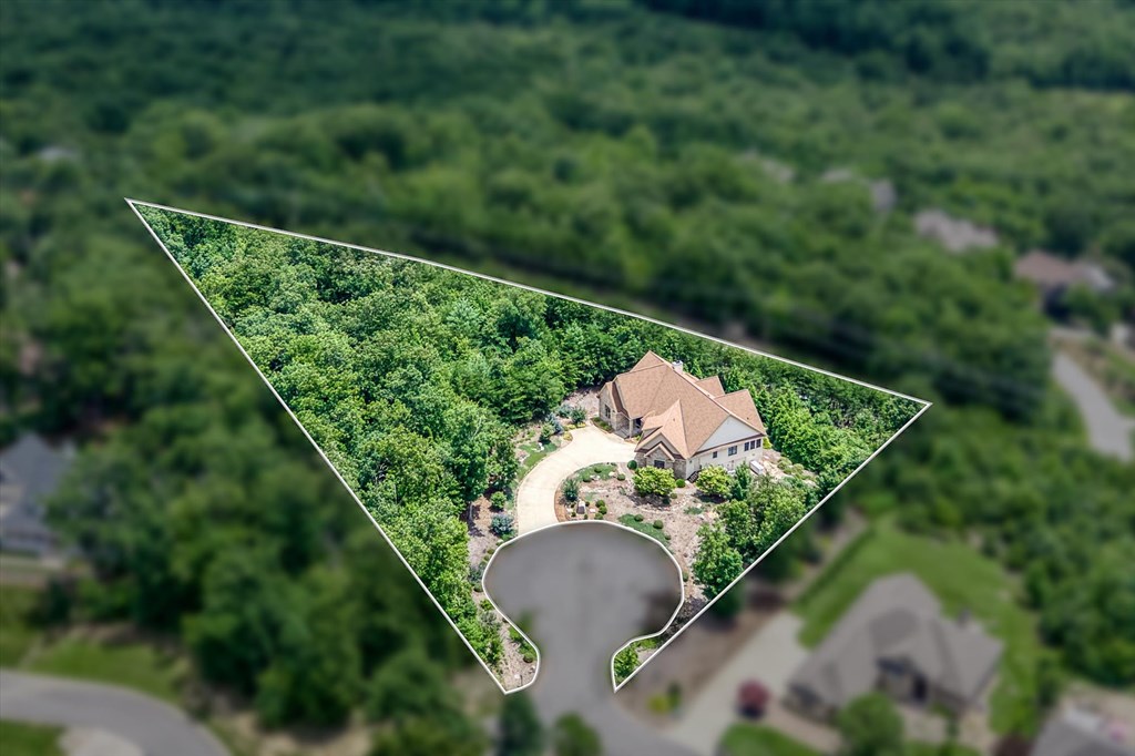 Crossville, Tennessee, 38558, United States, 4 Bedrooms Bedrooms, ,4 BathroomsBathrooms,Residential,Active,2017458