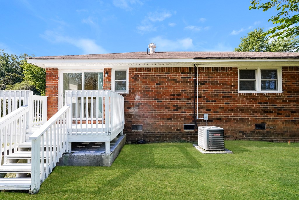 702 Couch St Unit 52