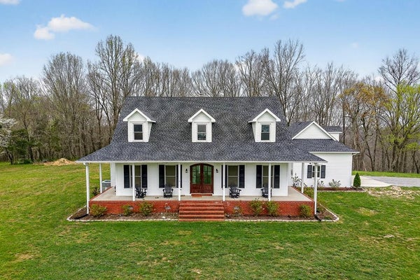 765 MARTIN RD, SMITHVILLE, TN 37166 - Image 4ff2fb6854aa6c2c4cb70af68aa6fb1e/1863422504