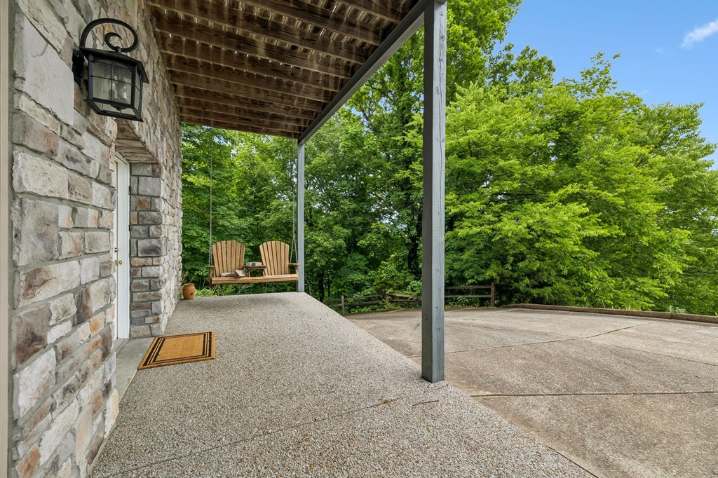 8 Matthews Mountain Lane