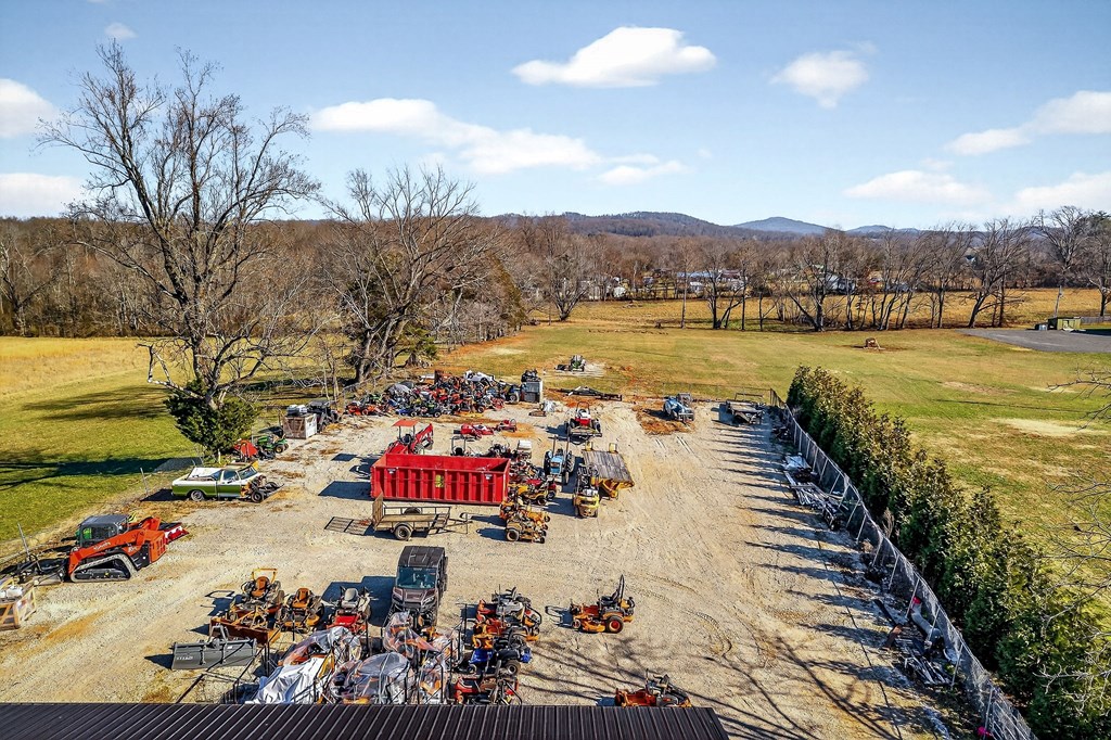 105 Rickman Monterey Hwy