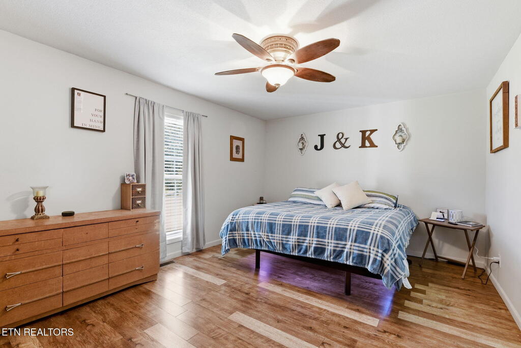 1035 Cook Rd.
