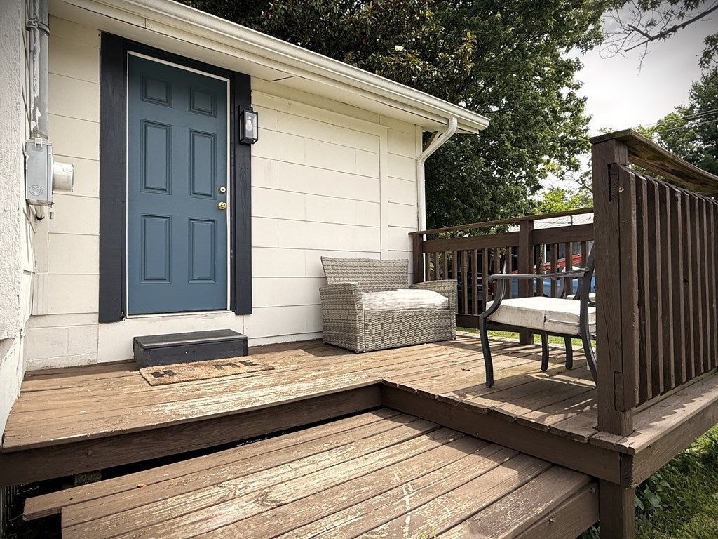 501 Ash Avenue - Photo 4