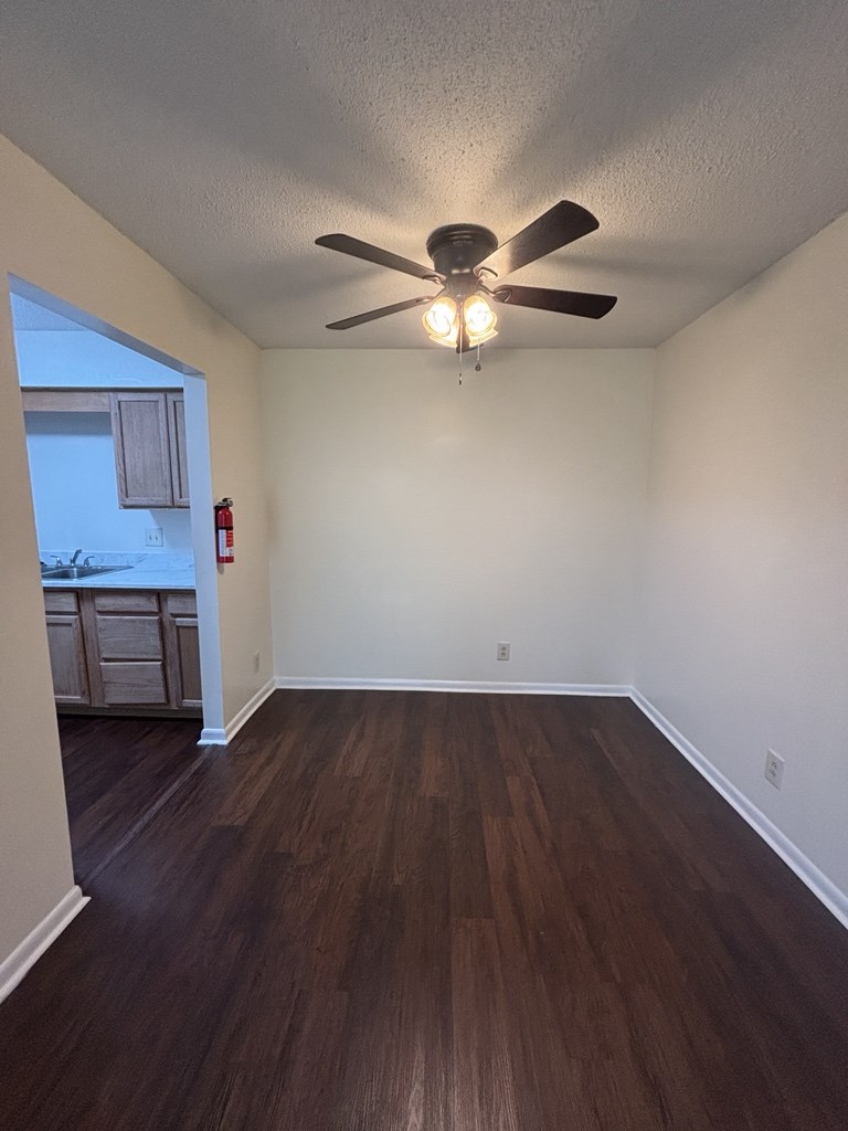 235 Vinewood Rd Unit D8