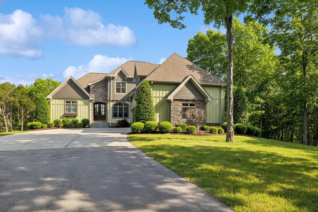 150 Valley Vista Drive