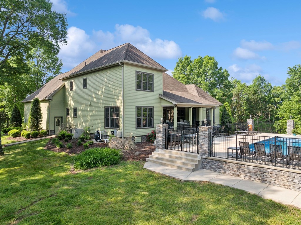 150 Valley Vista Drive