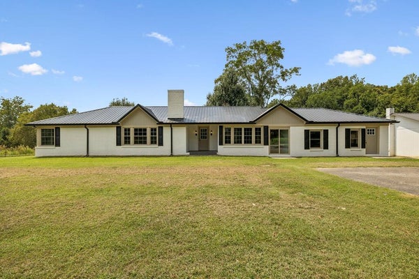 631 BETHANY RD, RED BOILING SPRINGS, TN 37150 - Image 9656a25634b28afdf9a7e60c6fb5fd89/258431917