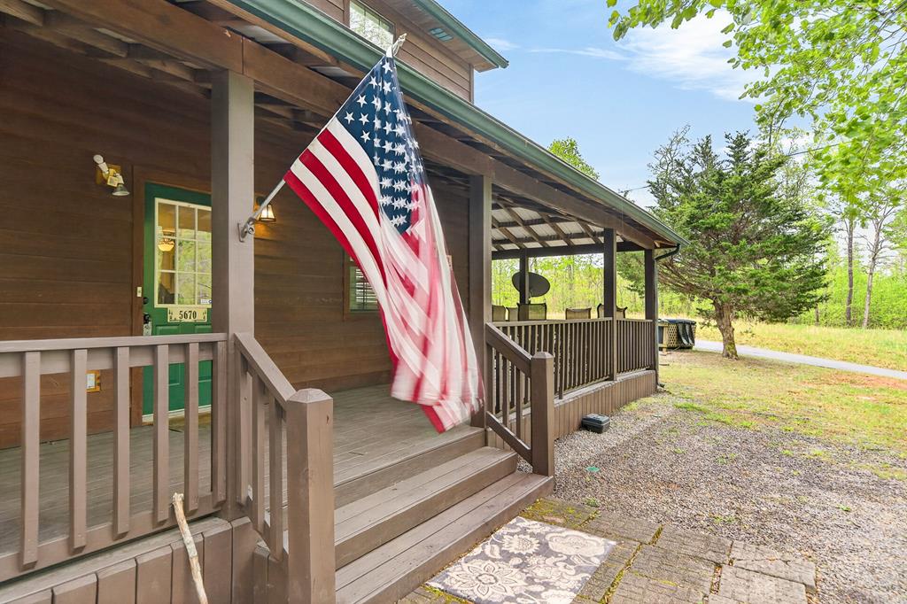 5670 Eagles Cove Rd - Photo 3