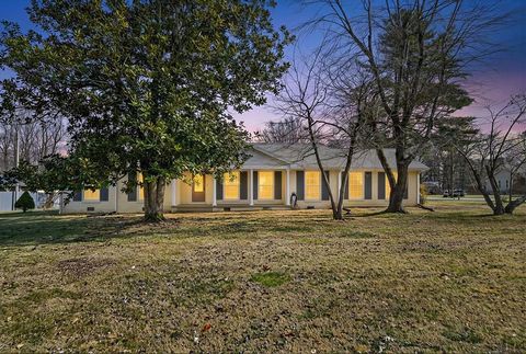 772 West Oak Dr Cookeville TN 38501