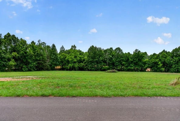 6 COREY RD, CARTHAGE, TN 37030 - Image a901bcb08f7d652c626869fb0232e6da/3589484765