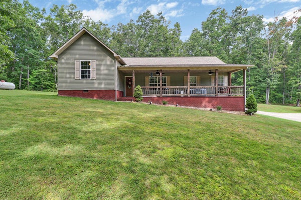 552 ROBS RD, GRIMSLEY, TN 38565 - Image aa2fa889ffe9cfea17851f76f0d28f35/1944621173