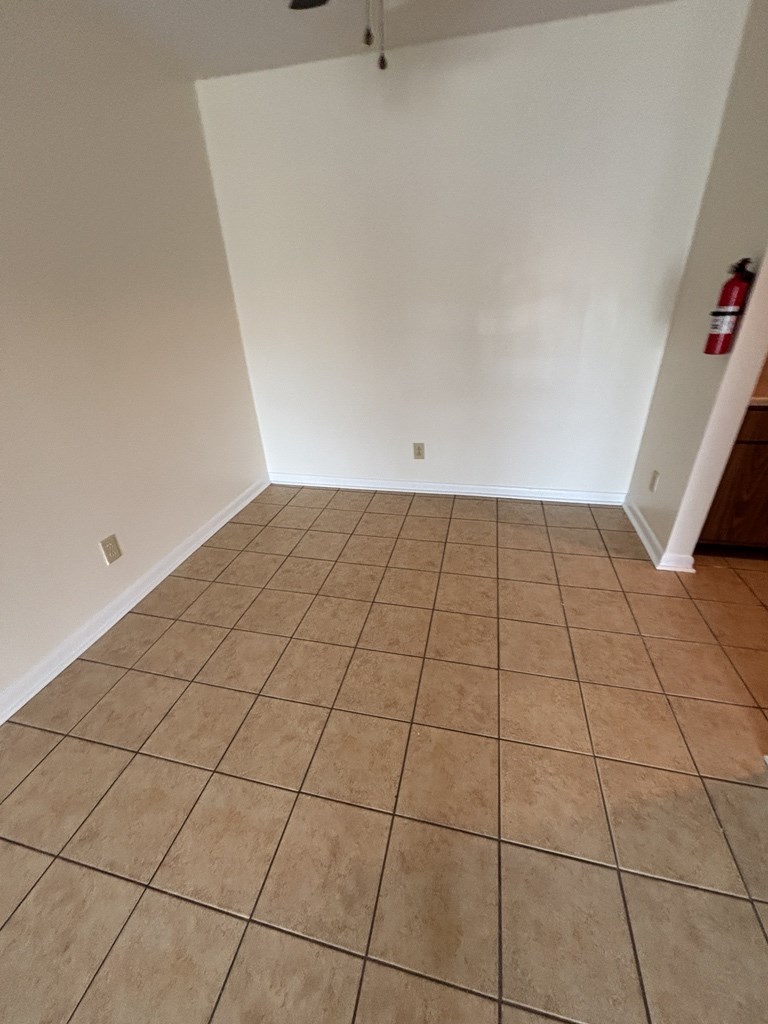 235 Vinewood Rd Unit C7