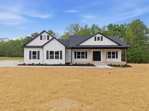 11100 H O Allison Rd Baxter TN 38544