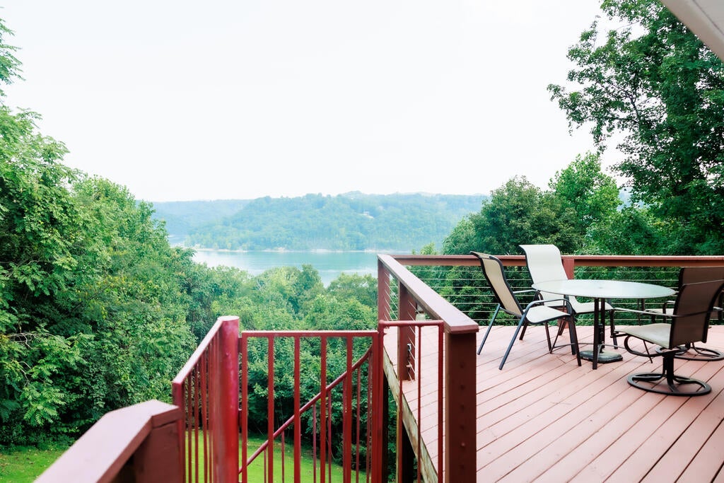 1063 Dale Hollow Estates Rd - Photo 3