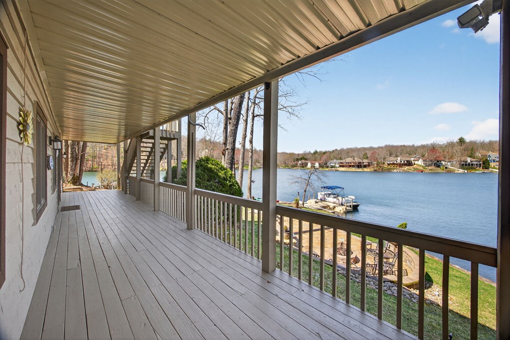 Crossville, Tennessee, 38558, United States, 4 Bedrooms Bedrooms, ,4 BathroomsBathrooms,Residential,Active,2052072