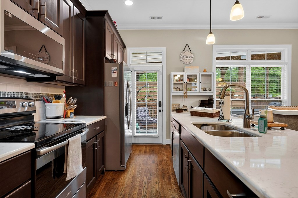331 Bowerwood Cir