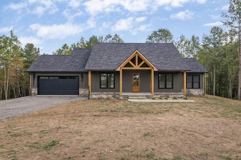 844 Steeplechase Dr Jamestown TN 38556