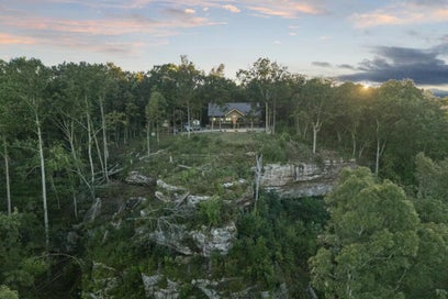 218 Buckeye Ln Wilder TN 38589