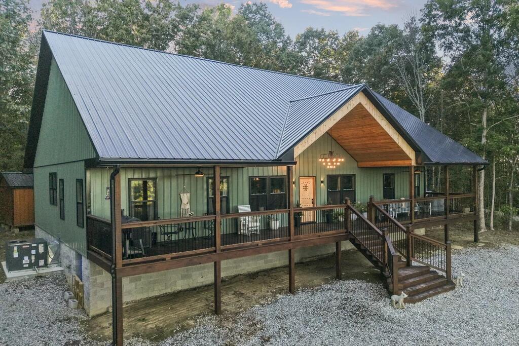 218 Buckeye Ln