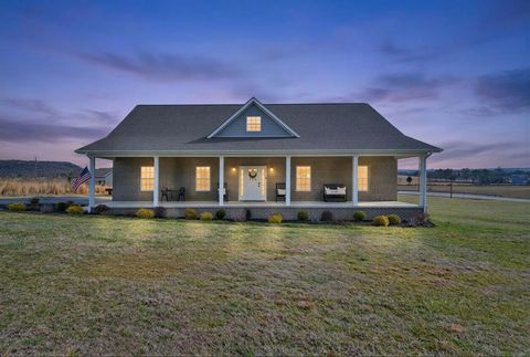 120 Daylily Dr Sparta TN 38583