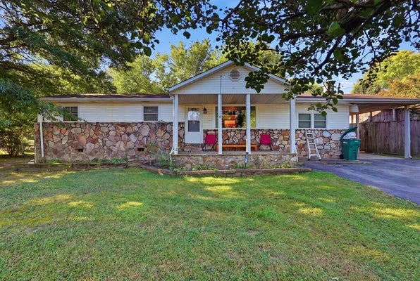 45 LEE CIR, CROSSVILLE, TN 38555 - Image f4b38c4dc0fbd5e57e8bf4bd10ab2ebf/1793997585