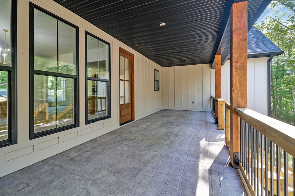 1452 Model Farm Rd