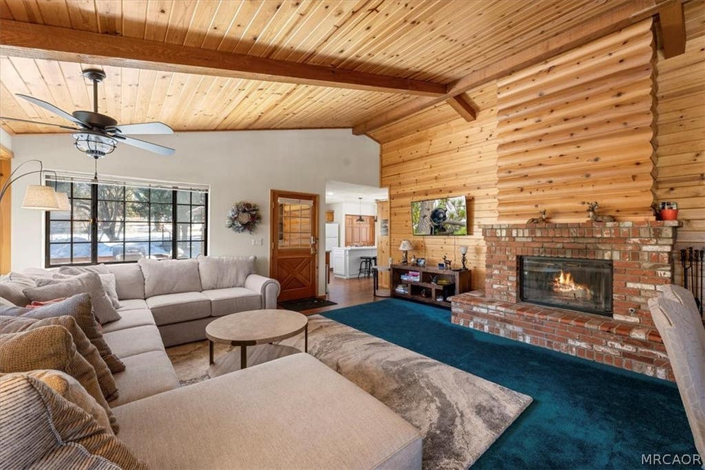 Photo of 1304 Malabar Way, Big Bear City, CA 92314 (MLS # 32600353)