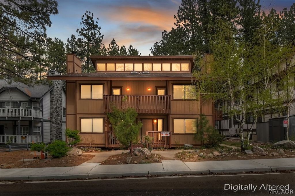 Photo of 795 Summit Boulevard #2, Big Bear Lake, CA 92315 (MLS # 32600703)