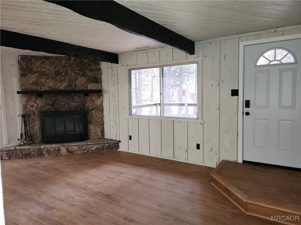 Photo of 532 E Meadow Lane, Big Bear City, CA 92314 (MLS # 32502742)